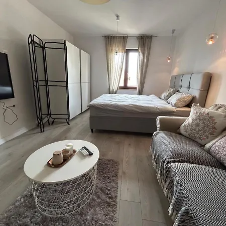Bosh4 Apartmán Poreč